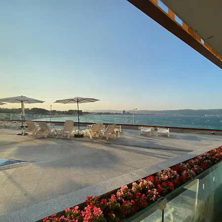 Апартаменти Paradiso 'в' 106 Private Cozy Несебир