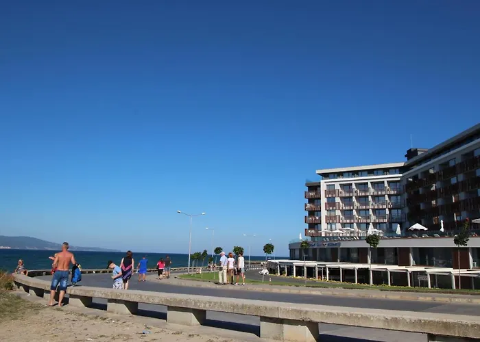 Paradiso 'в' 106 Private Cozy Апартамент